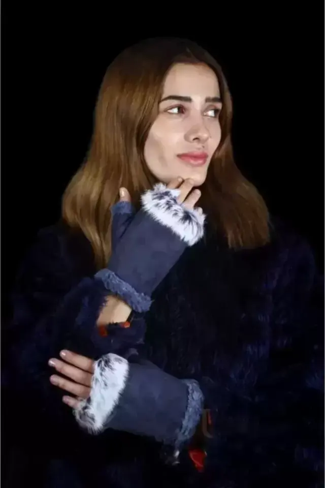 Kadın Eldiven Parmaksız Tasarım Kenarları Tüylü Model Ayarlanabilir Beden
