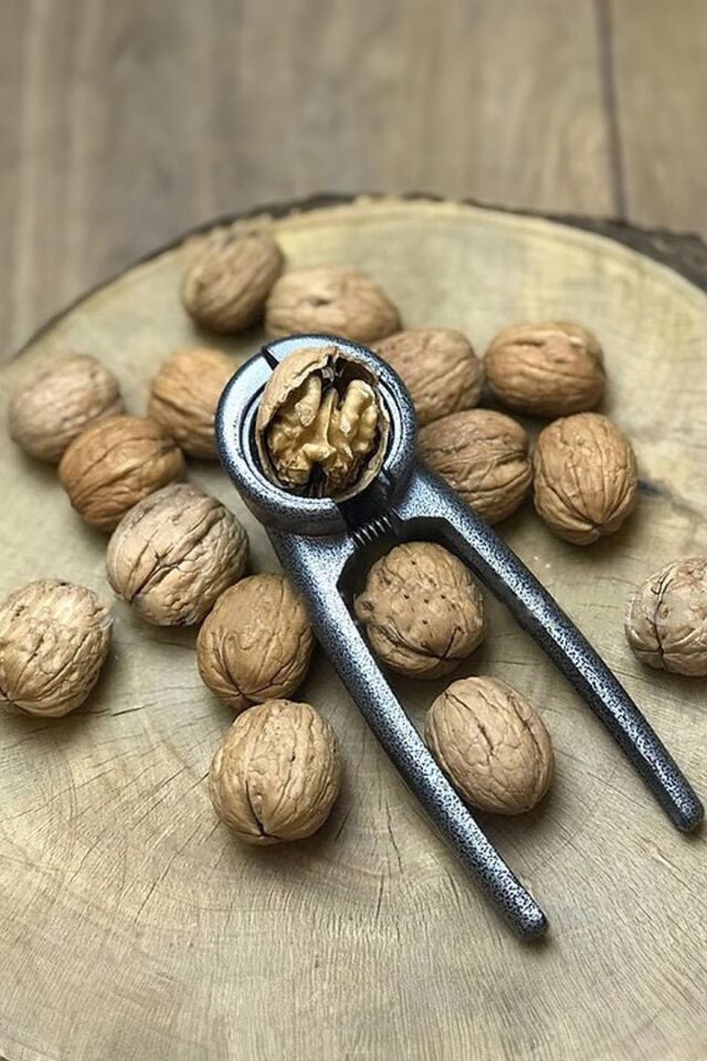 Alüminyum Döküm Ceviz Kıracağı Gri
